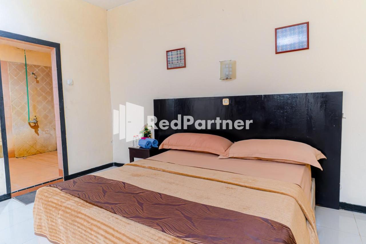 Cherry Pink Hotel Medan Mitra Reddoorz 외부 사진